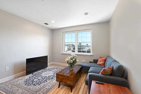 413-415 9TH ST, Union City, NJ 07087