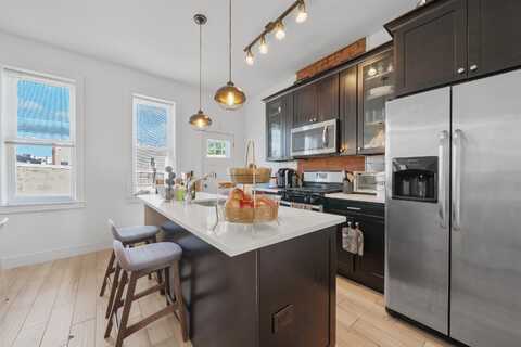 409 BROADWAY, Bayonne, NJ 07002