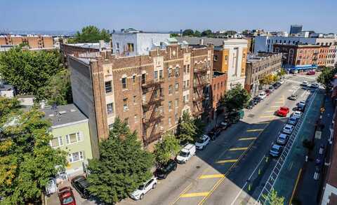 821 BERGEN AVE, JC, Journal Square, NJ 07306
