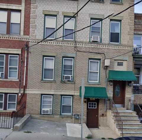 40 64TH ST, West New York, NJ 07093