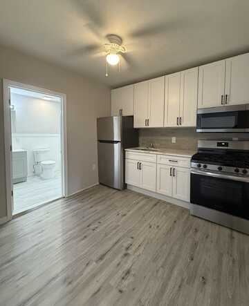417 BROADWAY, Bayonne, NJ 07002