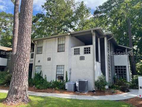30 Mathews Drive, Hilton Head Island, SC 29926