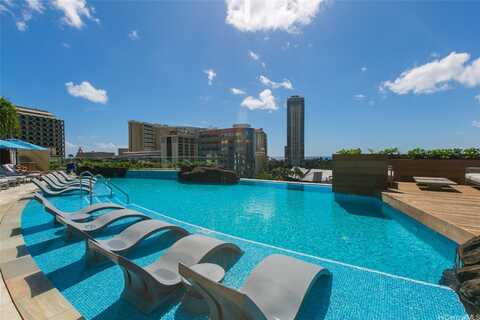 2139 Kuhio Avenue, Honolulu, HI 96815