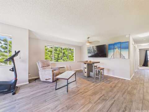 95-1161 Makaikai Street, Mililani, HI 96789
