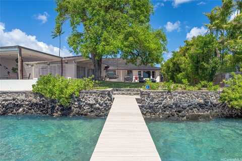 130 Wailupe Circle, Honolulu, HI 96821