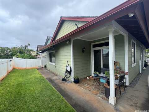94-1023 Kanawao Street, Waipahu, HI 96797