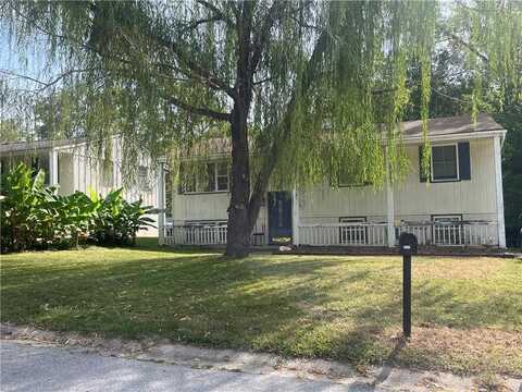 4961 NW Woody Creek Lane, Kansas City, MO 64151