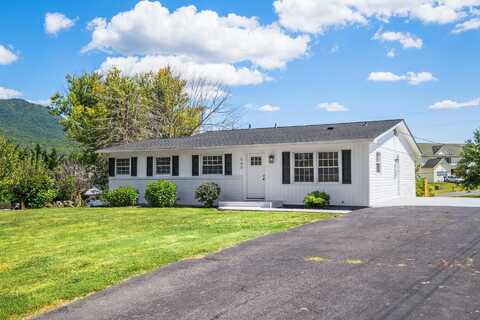 560 MASSANUTTEN VIEW DR, PENN LAIRD, VA 22846