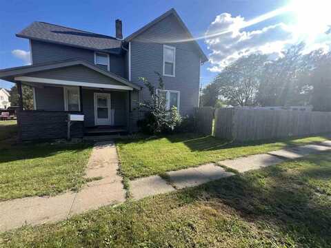 303 Gamble St., Columbus Junction, IA 52738