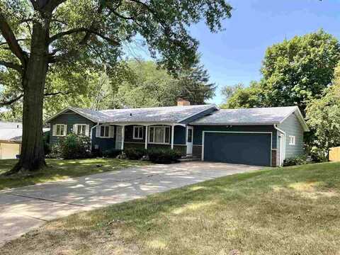 415 Ridgeview Ave, Iowa City, IA 52246