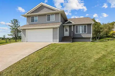 1219 Terrapin Dr, Iowa City, IA 52240