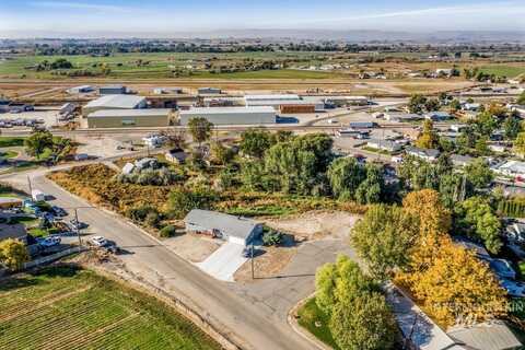 905 & 908 E Verina Circle, Parma, ID 83660