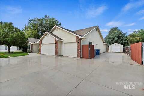 9639 W Carolina Dr, Boise, ID 83709