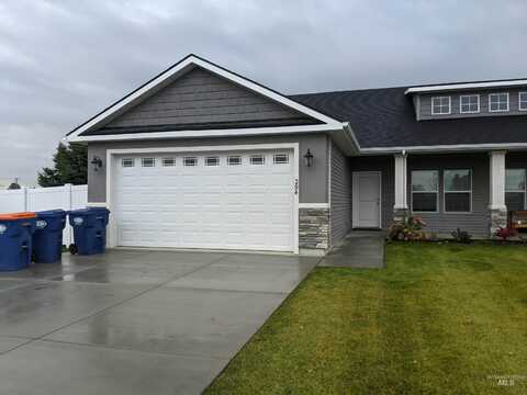 292/294 Joellen Dr, Twin Falls, ID 83301