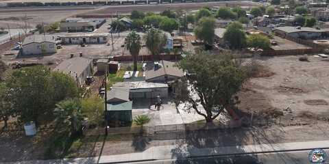 1751 N 8th St, El Centro, CA 92243