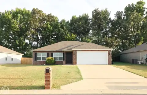 5305 Reed Drive, Jonesboro, AR 72405