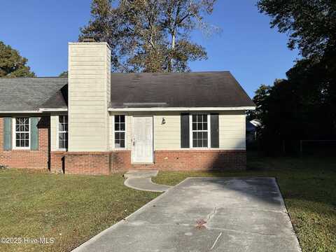 1526 Tramway Court, Midway Park, NC 28544