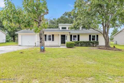 205 Cinnamon Drive, Hubert, NC 28539