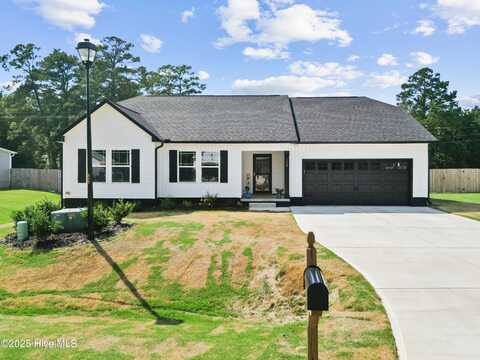112 Trellis Lane, Vanceboro, NC 28586