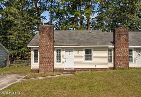 323 W Frances Street, Jacksonville, NC 28546