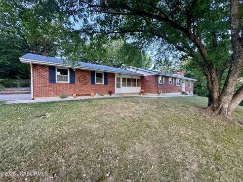 60516 KRATZER ROAD, California, MO 65018