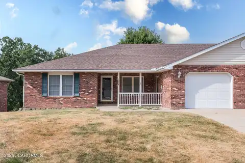 1251 DUANE SWIFT PARKWAY, Jefferson City, MO 65109