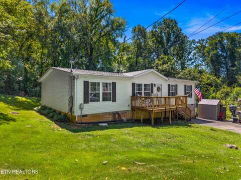 831 Pine Ridge Rd, Dandridge, TN 37725