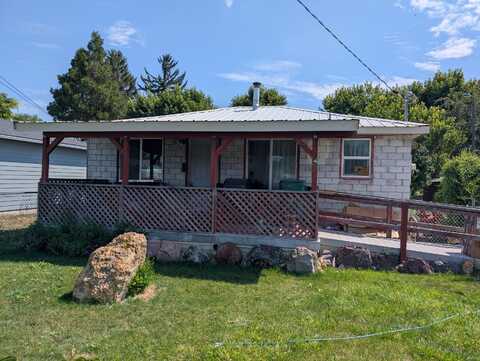 217 N Washington Street, Merrill, OR 97633