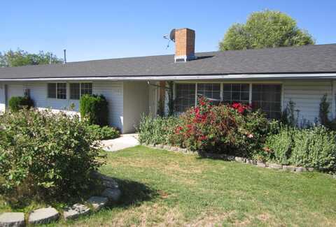 10122 Wright Avenue, Klamath Falls, OR 97603