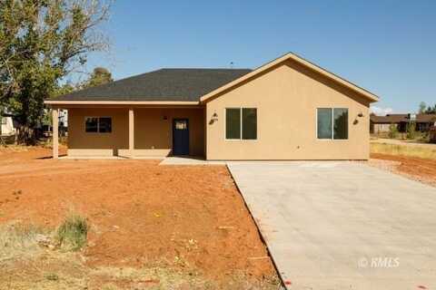 786 Cedar Cir, Kanab, UT 84741