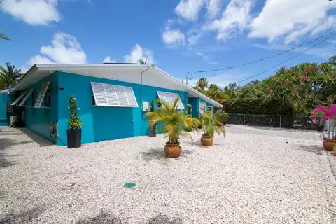 554 W Shore Drive, Summerland Key, FL 33042