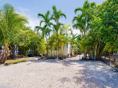 31036 Avenue H, Big Pine Key, FL 33043