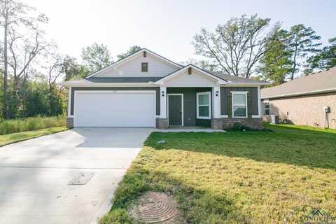 1123 Mission Creek Dr, Longview, TX 75601