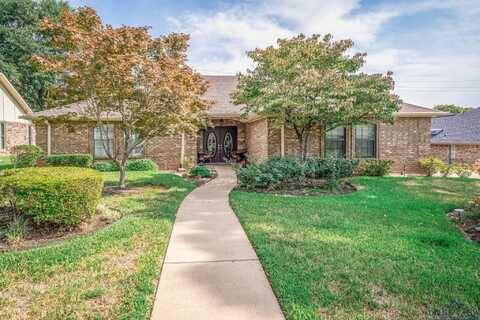 1105 Lovers Ln, Longview, TX 75604