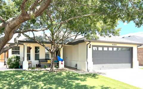2304 100th Street, Lubbock, TX 79423