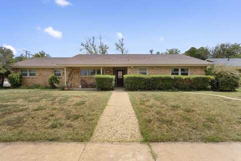 1901 55th Street, Lubbock, TX 79412