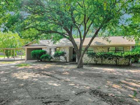 176 Yupon Street, Huntington, TX 75949