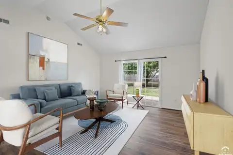 2108 E 26th Terrace, Lawrence, KS 66046