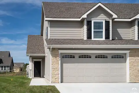 2540 Arlene Place, Lawrence, KS 66046