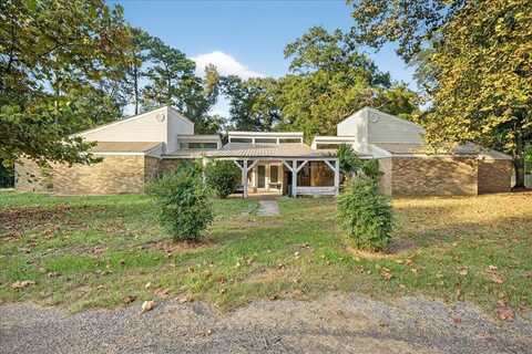 156 Graves Rd, Ellisville, MS 39437