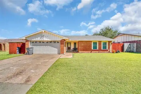 4608 NE Dearborn Ave, Lawton, OK 73507