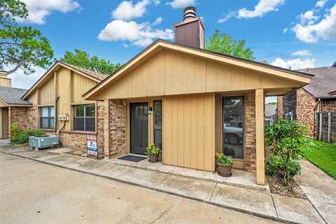 907 NE Tortoise Dr Unit 4 A, Lawton, OK 73507