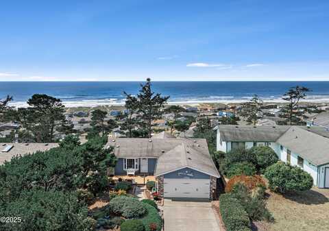2306 NW Bayshore Loop, Waldport, OR 97394