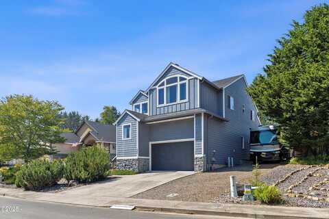 5801 NE Voyage Way, Lincoln City, OR 97367