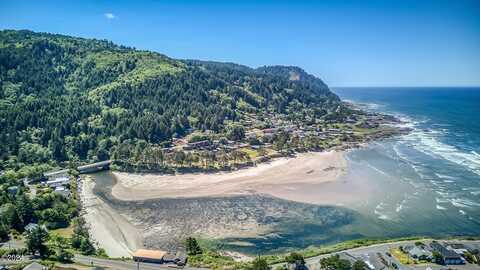 23 Basalt Lp, Yachats, OR 97498