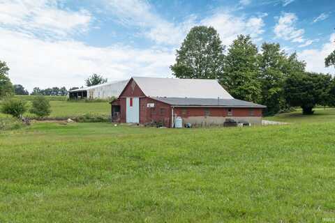 444 N Dry Run Road, Veedersburg, IN 47987