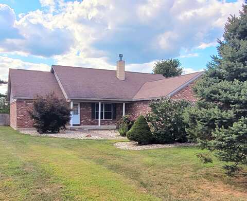 220 Park Row, Flora, IN 46929