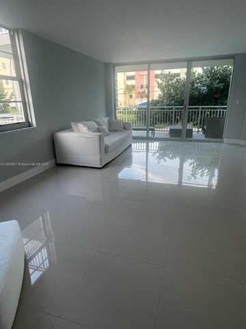 9500 W Bay Harbor, Bay Harbor Islands, FL 33154