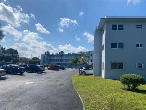 2223 Park Ln, Hollywood, FL 33021