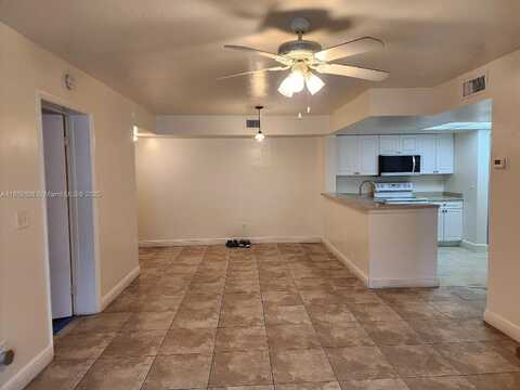 9022 W Atlantic Blvd, Coral Springs, FL 33071